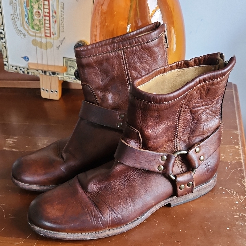 Frye Brown Leather Harness Short Combat Boots - 8